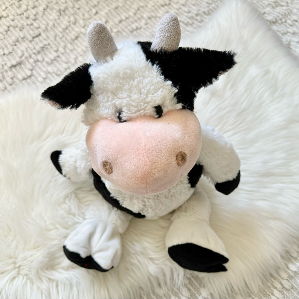 (❤️3/$30) Cuddle buddie Cow Stuffed Animal